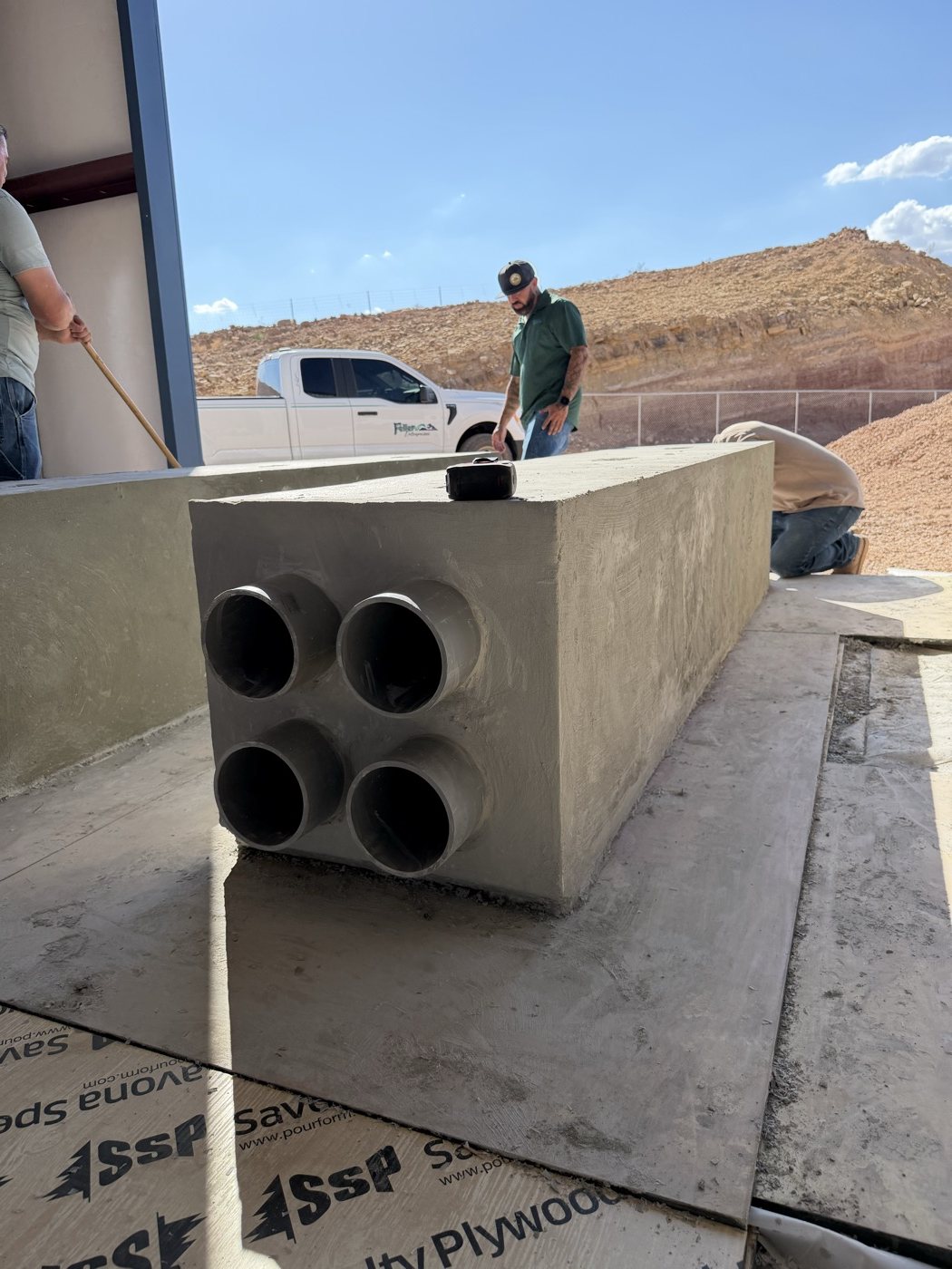 Real four-port block on site